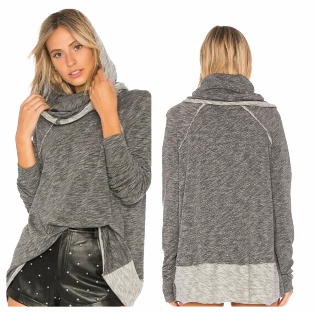 FREE PEOPLE Beach Cocoon Cowl Pullover in Gray
